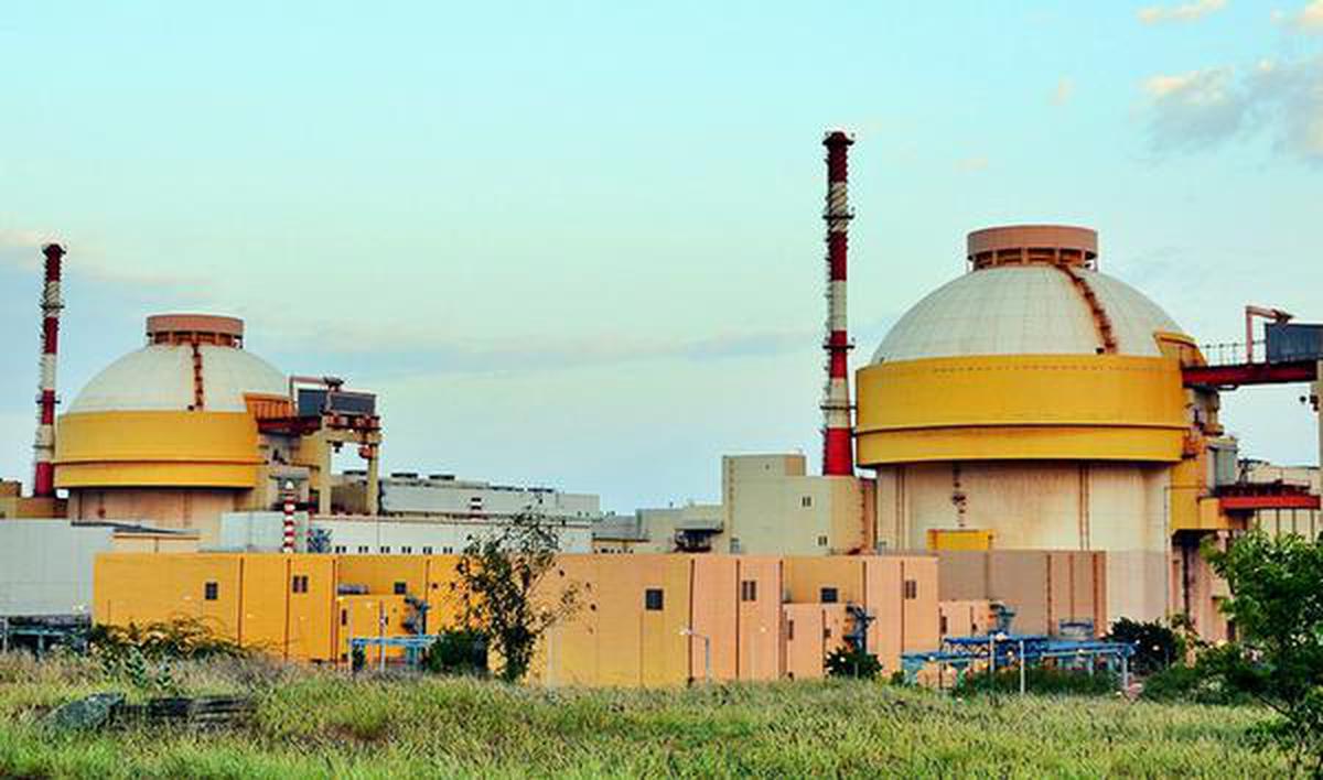 タミルナドゥクダンクラム原子力発電所の全景。