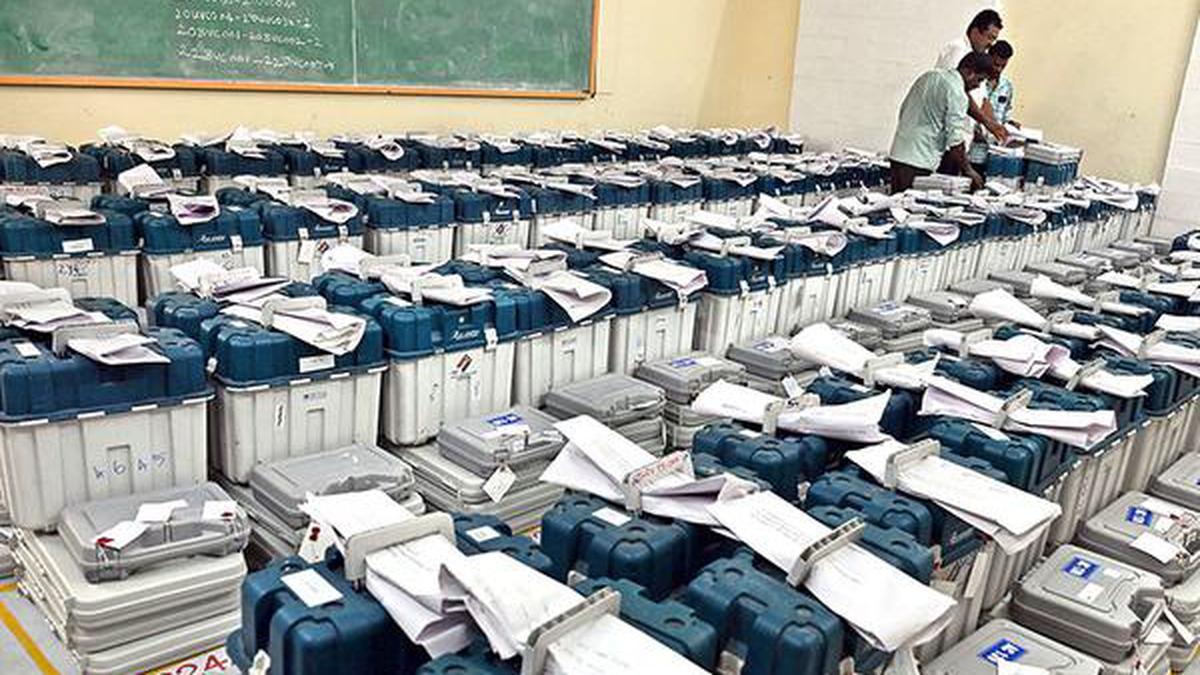 EVM-VVPAT case | Cannot disclose ‘source code’ of EVMs, will result in misuse: Supreme Court