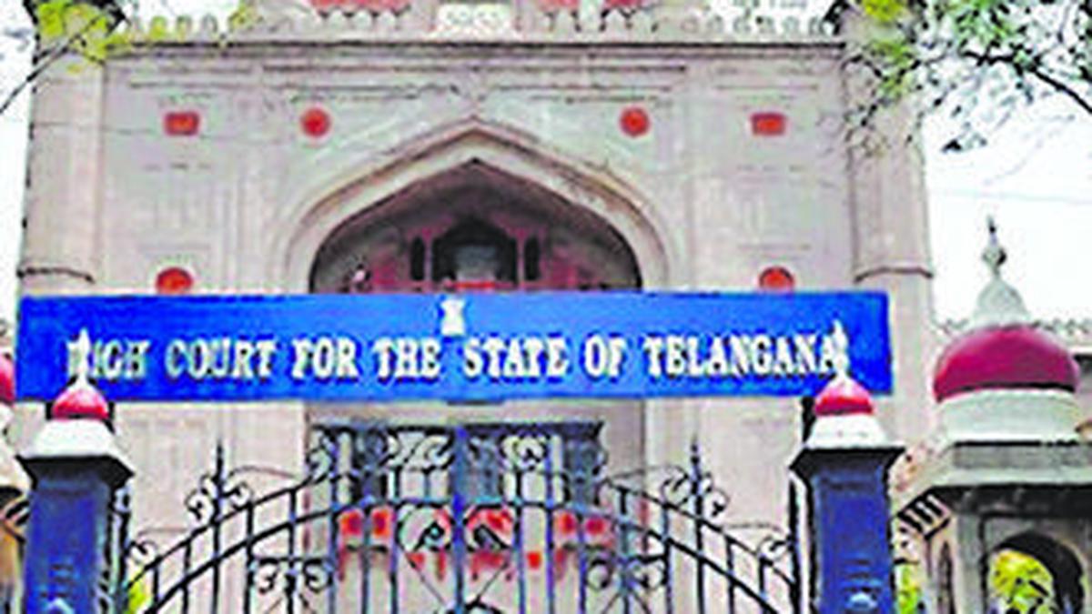 Justice K. Lakshman suspends government memo permitting NTR idol installation at Lakkaram