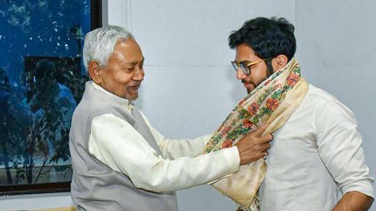 Political Line | What is common between Uddhav Thackeray and Nitish Kumar?