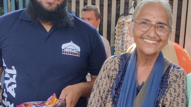 Elderly woman selling chocolates in Mumbai local trains goes viral on social media, refuses financial aid