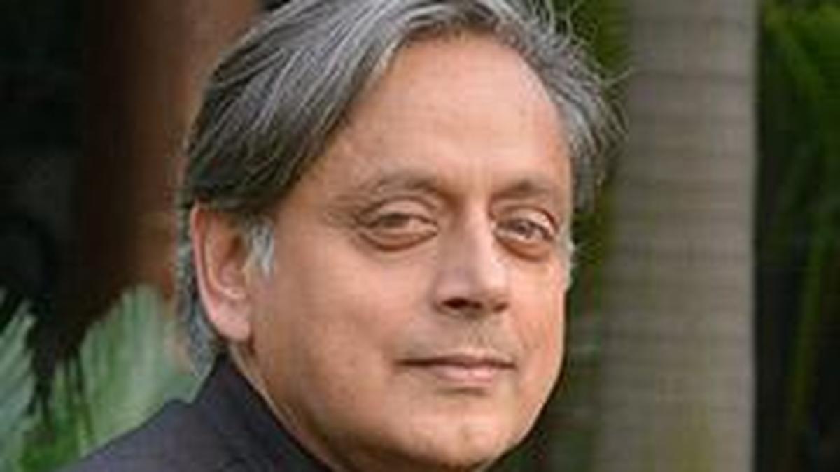 Delhi HC rejects plea to quash defamation charges against Tharoor’s “scorpion on shivling” remark about PM