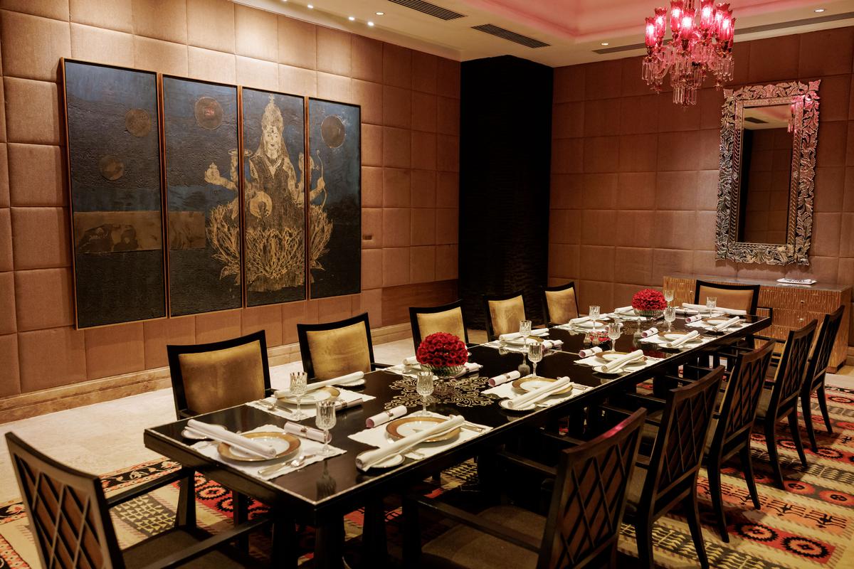 The Maharaja Dining table