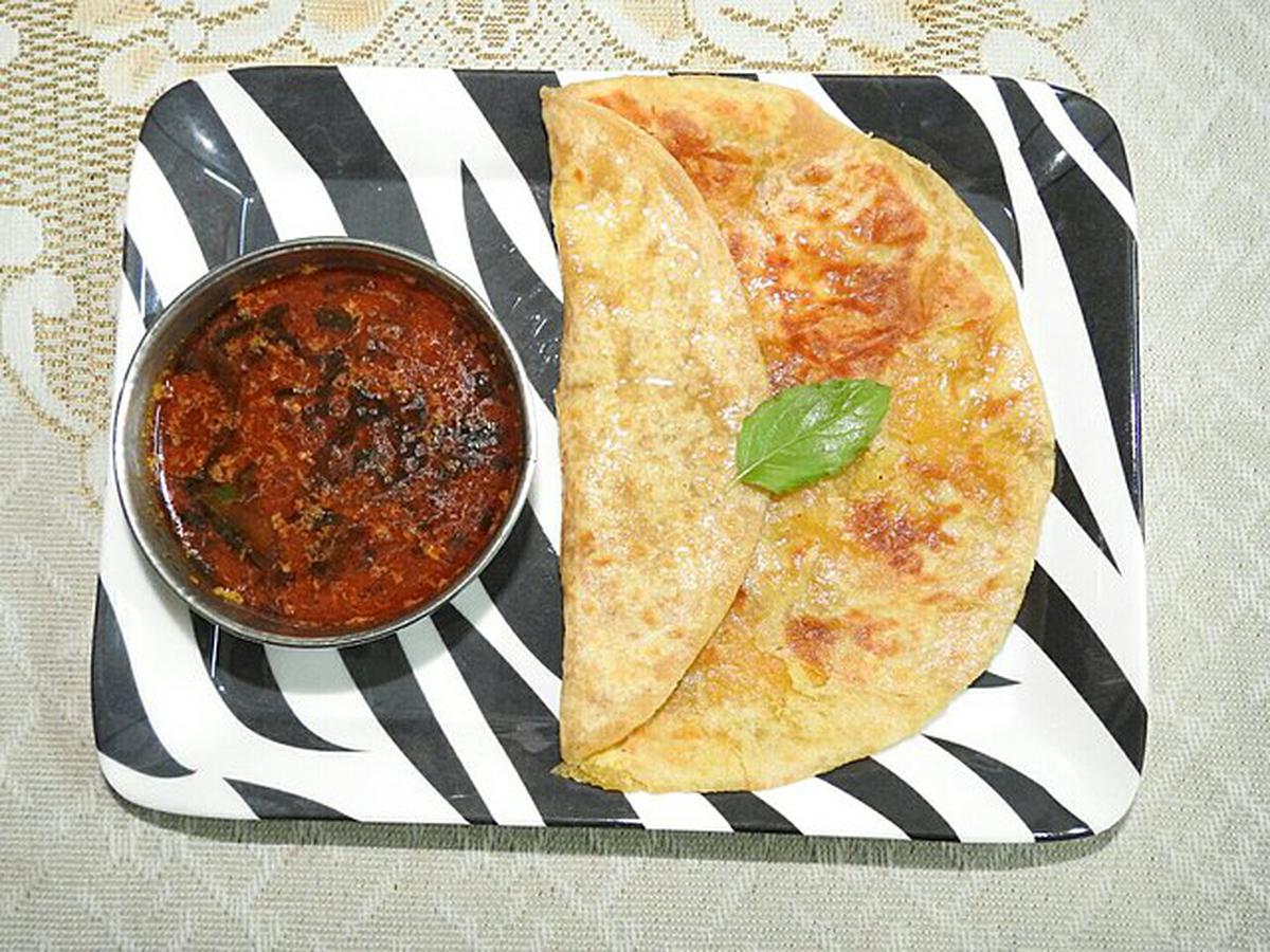 Katachi Amti and Puran Poli