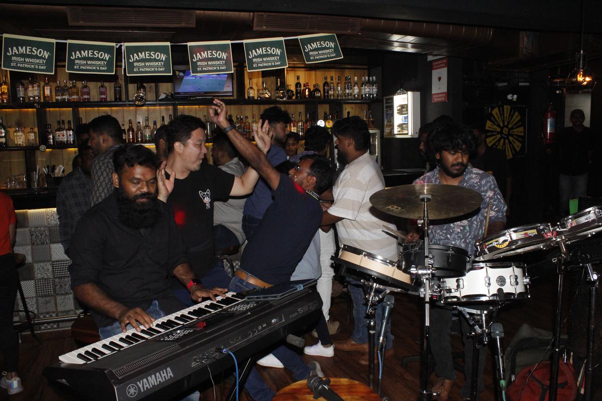 Tamil Night at The Cycle Gap, Anna Nagar